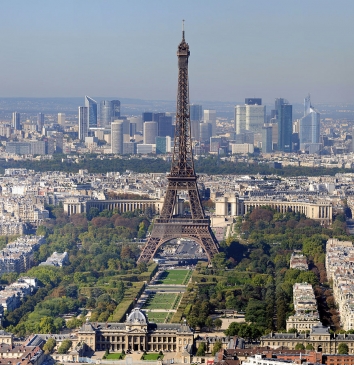 « Paris - Eiffelturm und Marsfeld2 » par Wladyslaw (Taxiarchos228)